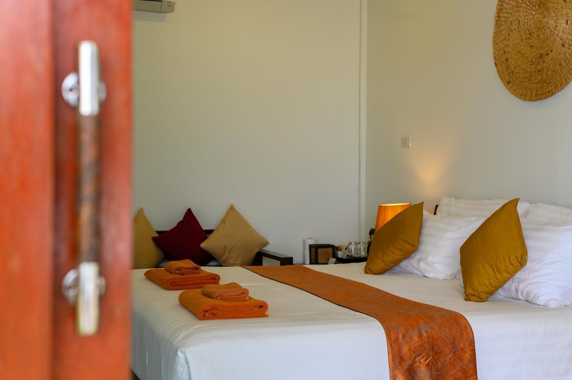 Wapi Resort Koh Lipe Room photo