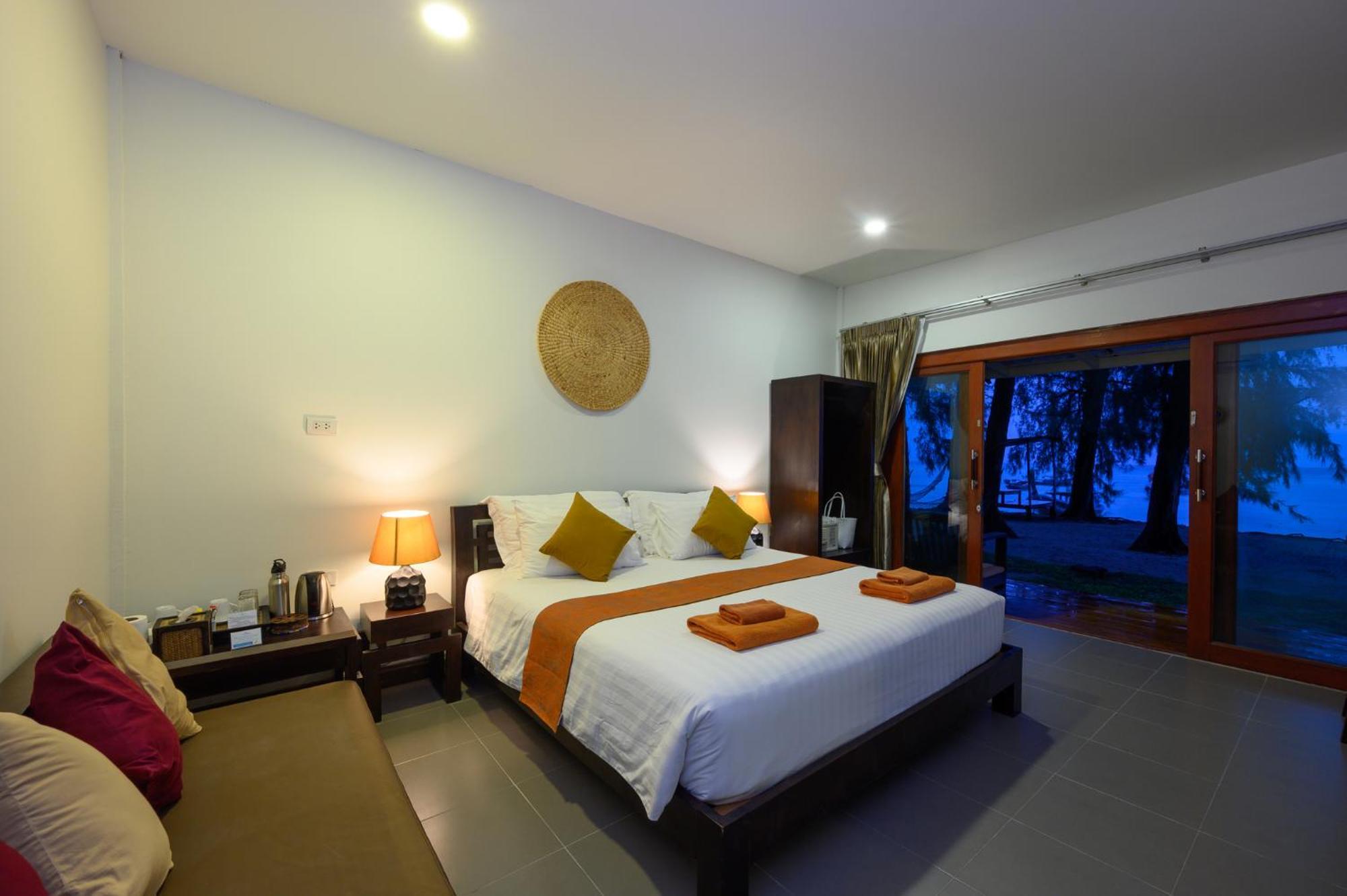 Wapi Resort Koh Lipe Room photo