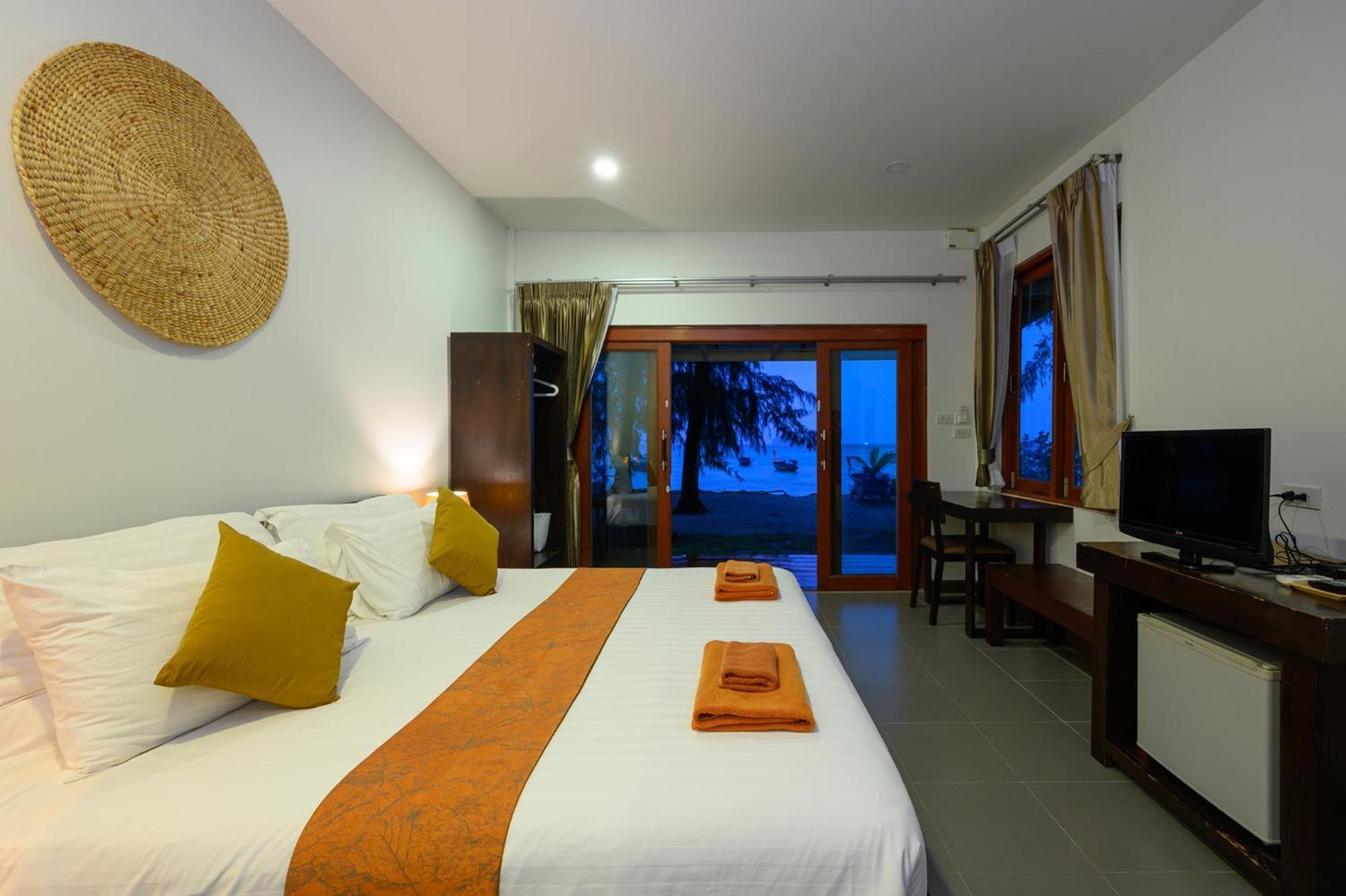 Wapi Resort Koh Lipe Room photo